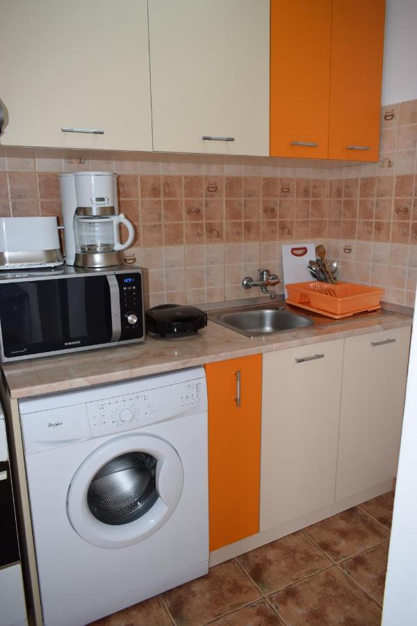 Apartament Hospital View Independentei Rhbm Бая-Маре Екстер'єр фото
